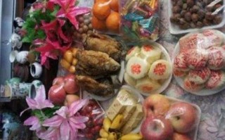 给父母上坟供品摆几个 上坟祭祖摆供品有什么讲究