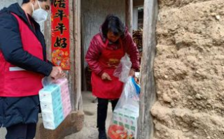 2026国考申论热点：隔离疫情，但隔离不了爱