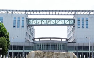 2024年江汉艺术职业学院录取分数线，新疆最低199分