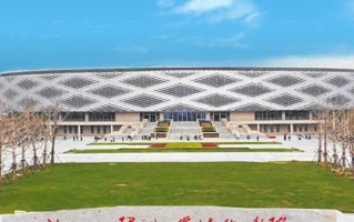 浙江工贸职业技术学院学费多少钱一年：6000-18000元/年（2025填报参考）