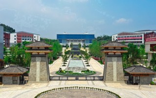 2024南充文化旅游职业学院录取分数线，重庆录取最低分334