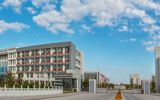 潍坊职业学院学费多少钱一年：5267-12500元/年（2025填报参考）