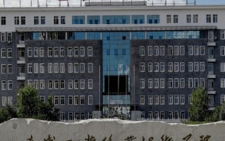 2024年赤峰工业职业技术学院录取分数线，新疆最低151分